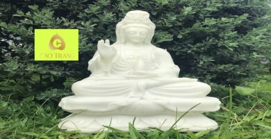Tượng Phật Bà Quan Âm Bằng Đá Non Nước