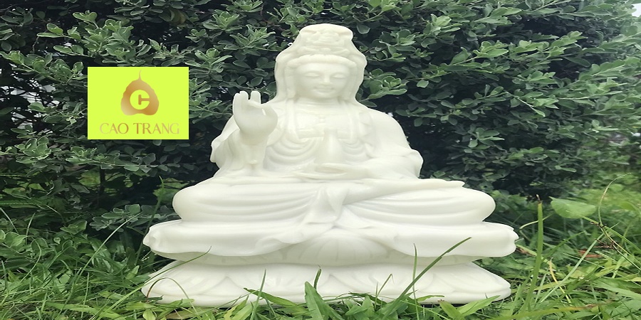 Tượng Phật Bà Quan Âm Bằng Đá Non Nước