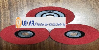 Đánh Bóng Nỉ Đỏ