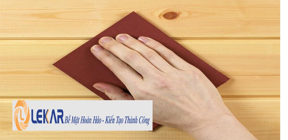 Giấy Nhám Công Nghiệp Trong Ngành Chế Biến Gỗ
